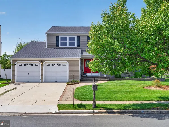 160 Country Farms Rd, Marlton, NJ 08053