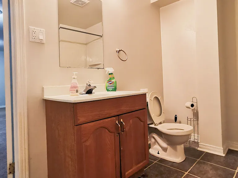 2034 Oxford Ave — Photo 19