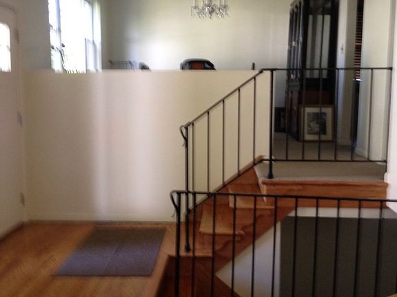 2nd image of 109 Woodcrest Dr