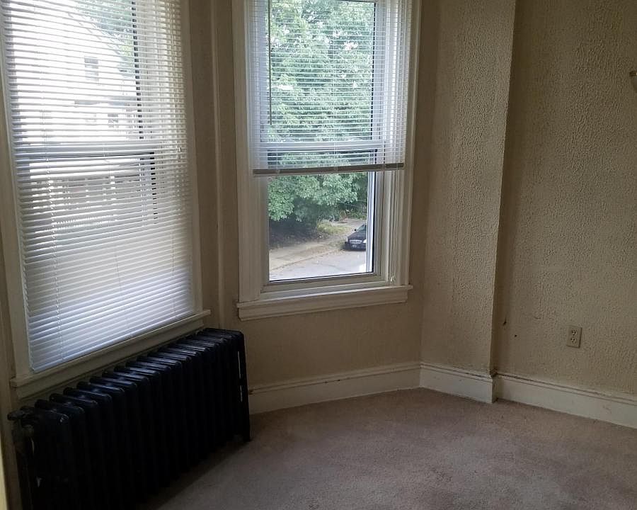 Front Bedroom