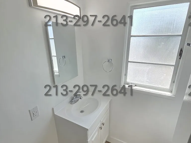 5527 Whitsett Ave #5511C — Photo 18