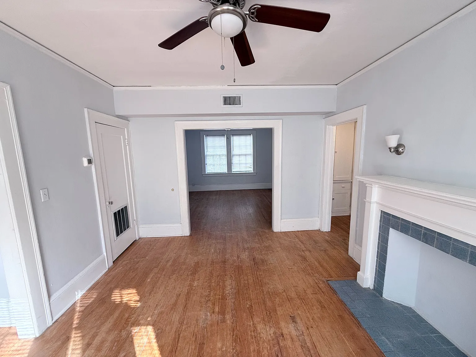 2061 Forbes St — Photo 1