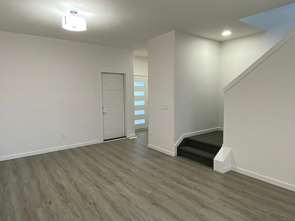 3rd image of 4869 Alwood Poin SW