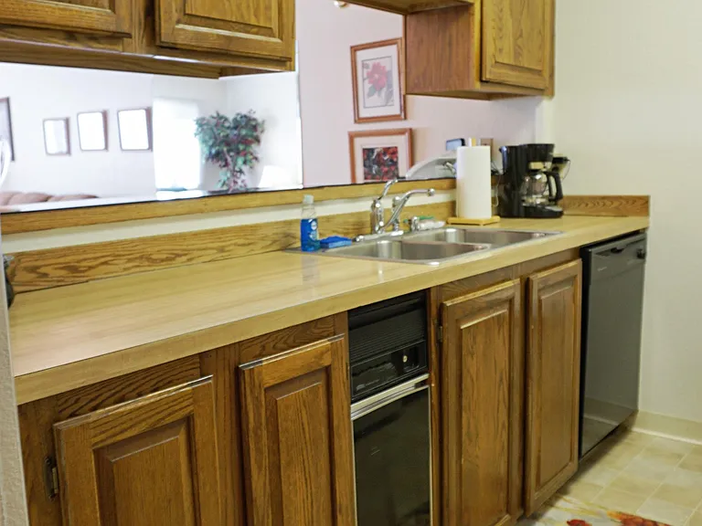 310 E 11th Ave #112-1 — Photo 6