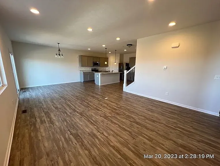 413 Fox Dr — Photo 26