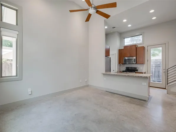2612 Willow St #B, Austin, TX 78702