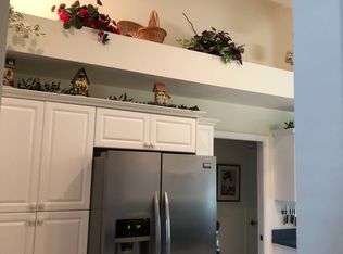 125 Estelle Dr, Naples, FL 34112