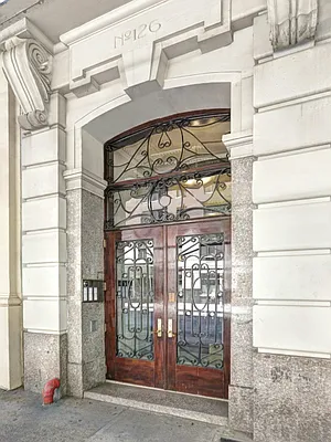 Sold by Sotheby's International Realty | media 16