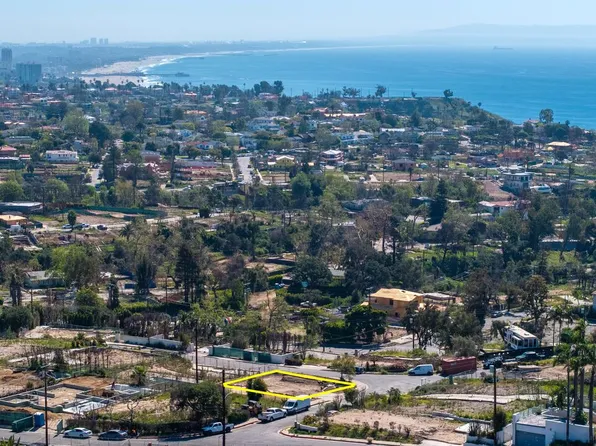 16539 Chattanooga Pl, Pacific Palisades, CA 90272