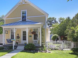 508 N Robert St, Ludington, MI 49431