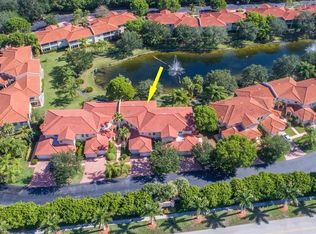 1000 Diamond Cir APT 1006, Naples, FL 34110