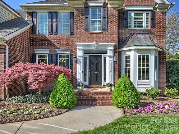 2nd image of 15485 Donnington Dr
