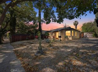 261 N Oak Ave, Pasadena, CA