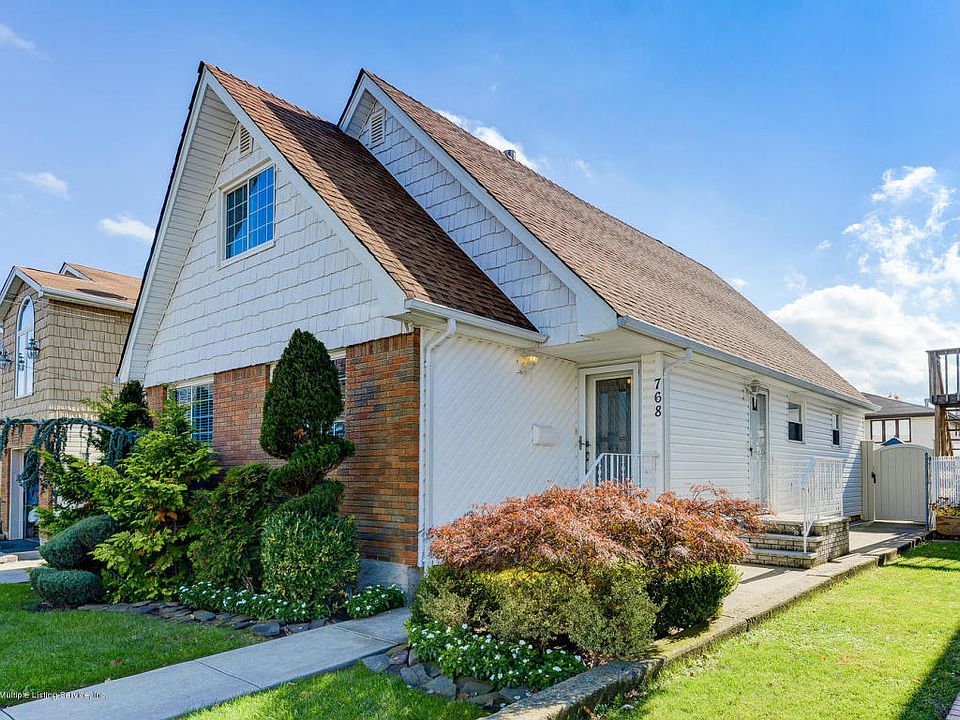 1st image of 768 Katan Ave