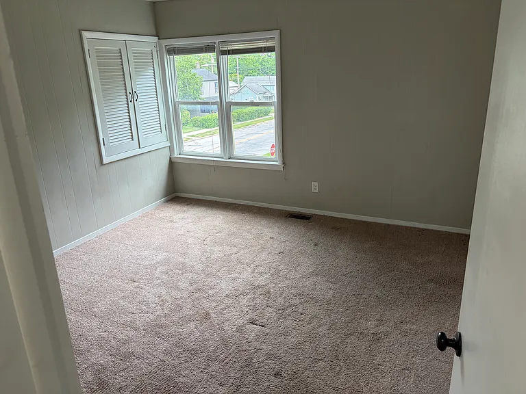 656 Chicago St #2 — Photo 7