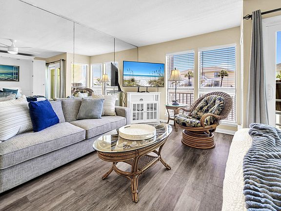 2nd image of 775 Gulf Shore Dr Unit 8107