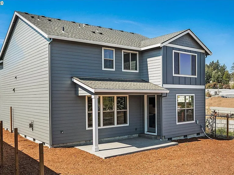 1530 NE 37th Ave — Photo 23