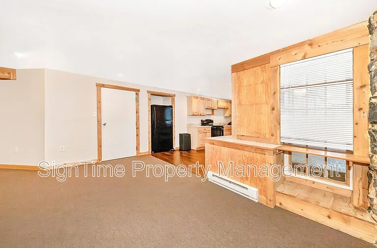 306 N Potomac St — Photo 11