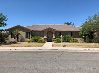 826 E Wolf Creek Rd, Washington, UT 84780