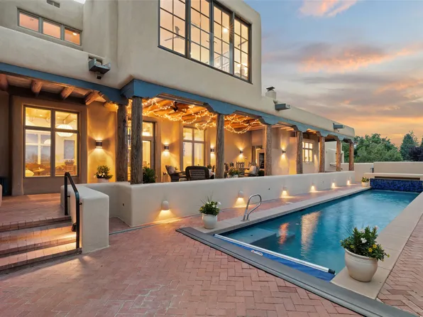 3890 Old Santa Fe Trl, Santa Fe, NM 87505