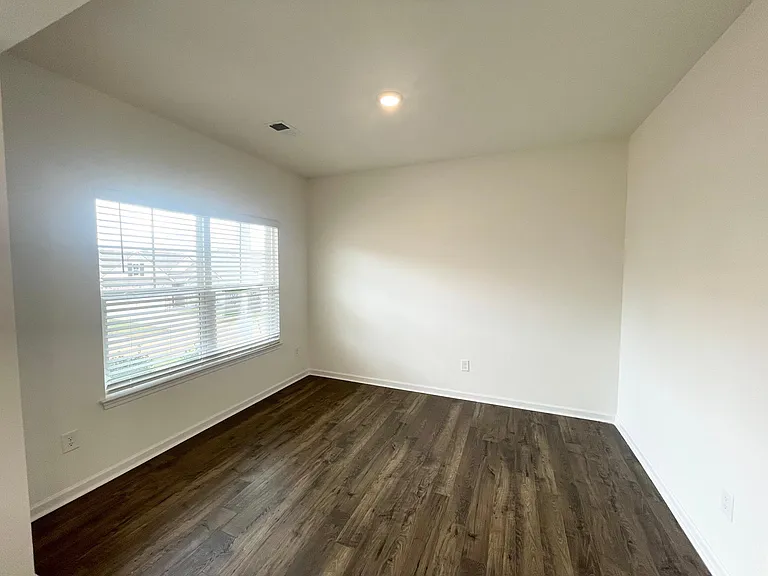 143 Paisley Reece Ln — Photo 6