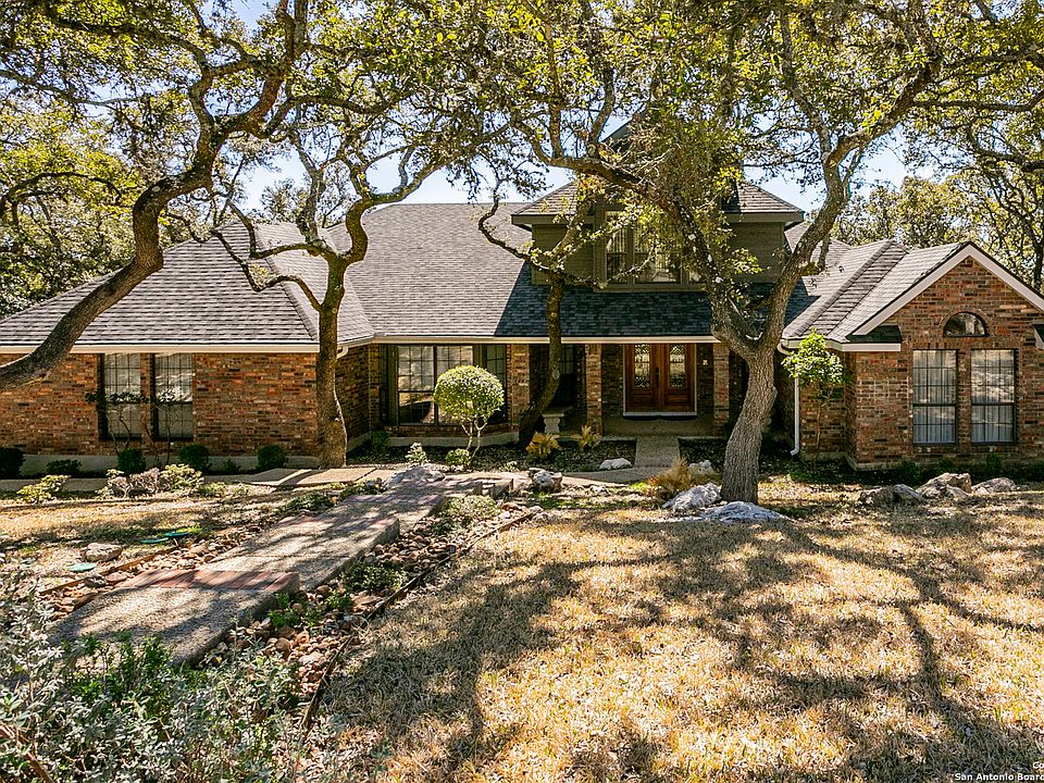 1st image of 29323 GRAND COTEAU DR