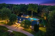 photo property thumbnail
