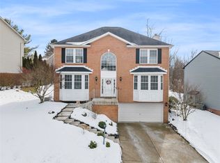 1601 Norman Dr, Sewickley, PA 15143