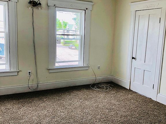 5th image of 912 Bank Street # Second Floor
