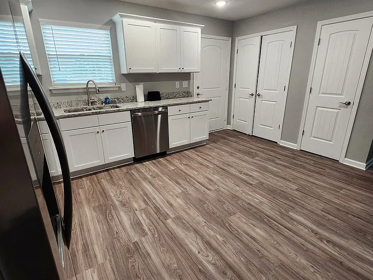 603 Melody Ln #603 — Photo 3