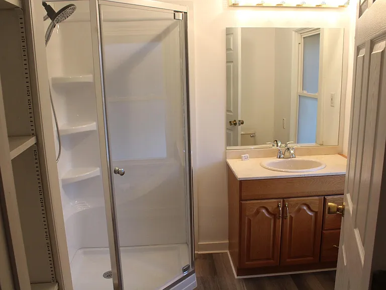 350 Caroline St #2 — Photo 8