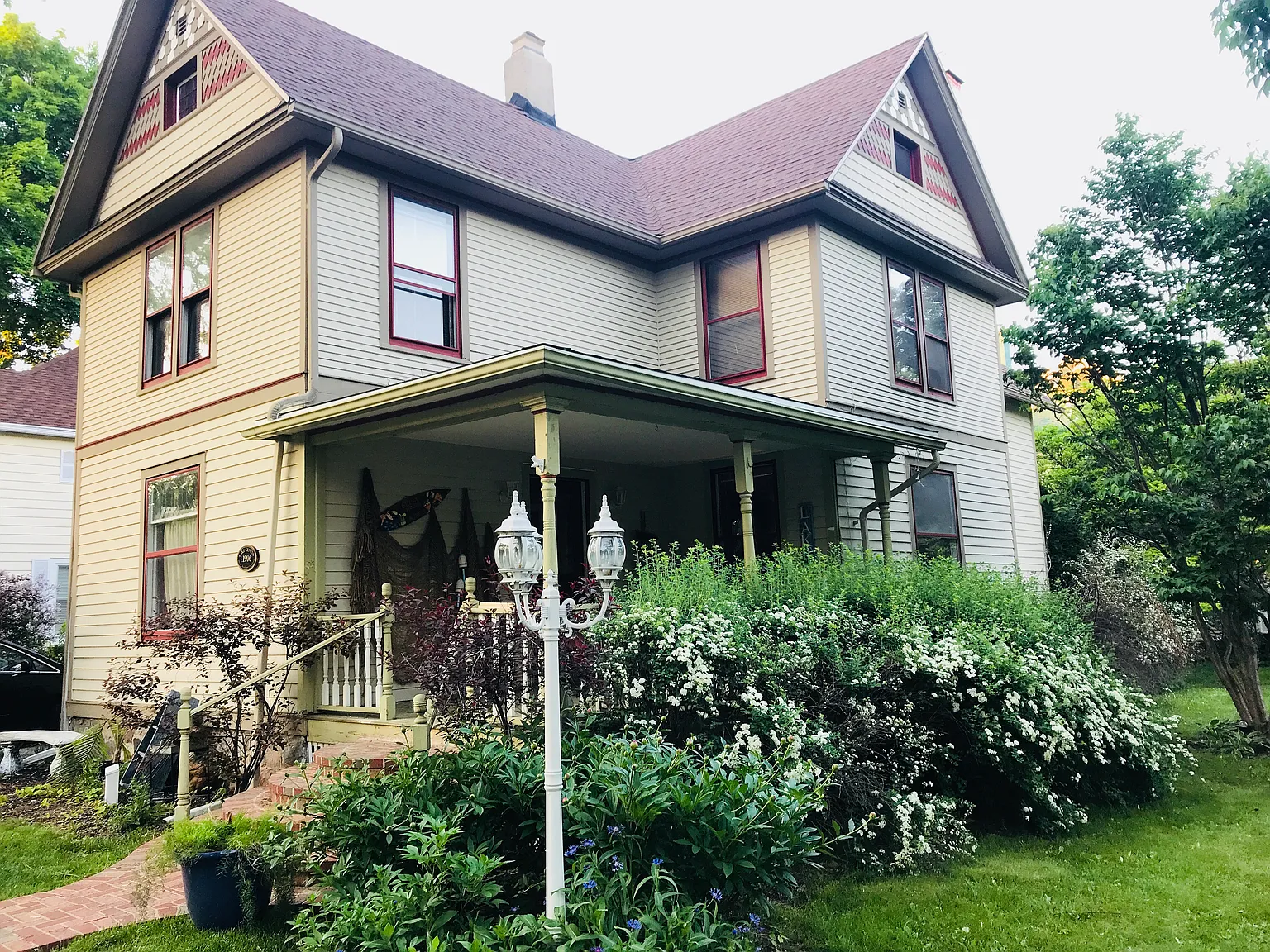 501 Madison St photo 1