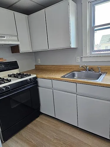 132 5th St #2 Photo 1