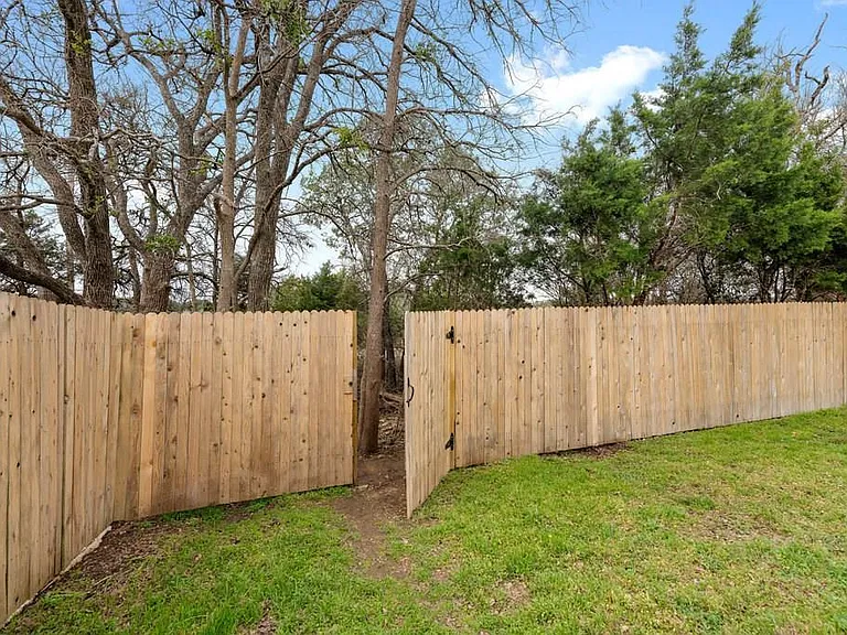 433 Moorhen Cv — Photo 21