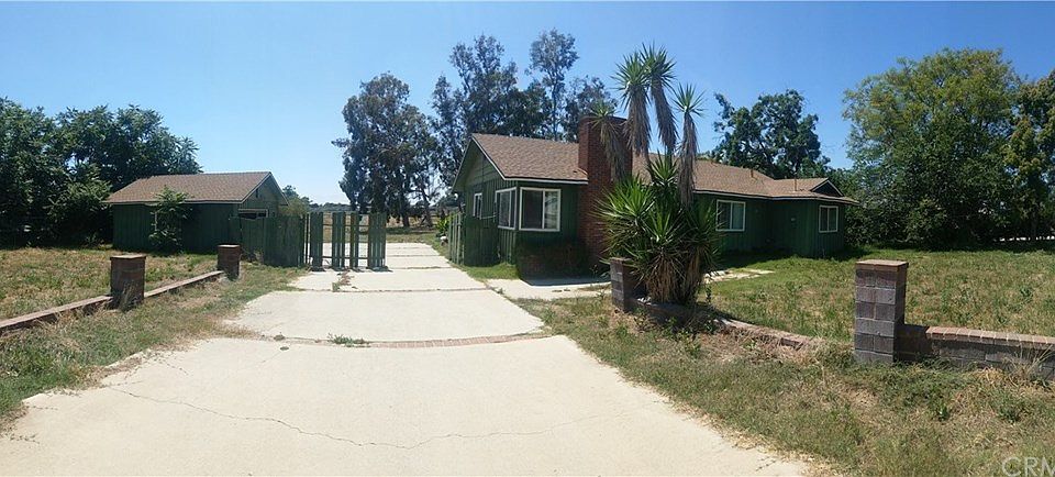 1st image of 1850 S Magnolia Ave