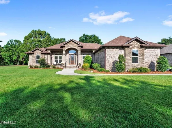505 Oak Haven Dr, Long Beach, MS 39560