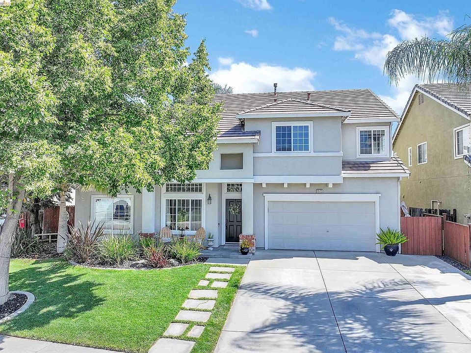 1st image of 1372 Fruitwood Way