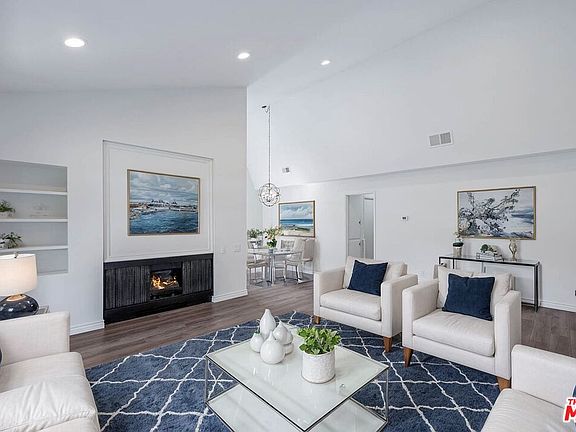 2nd image of 31554 Agoura Rd Unit 4