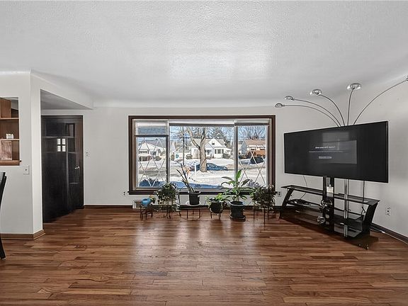 2nd image of 20648 Donny Brook Rd