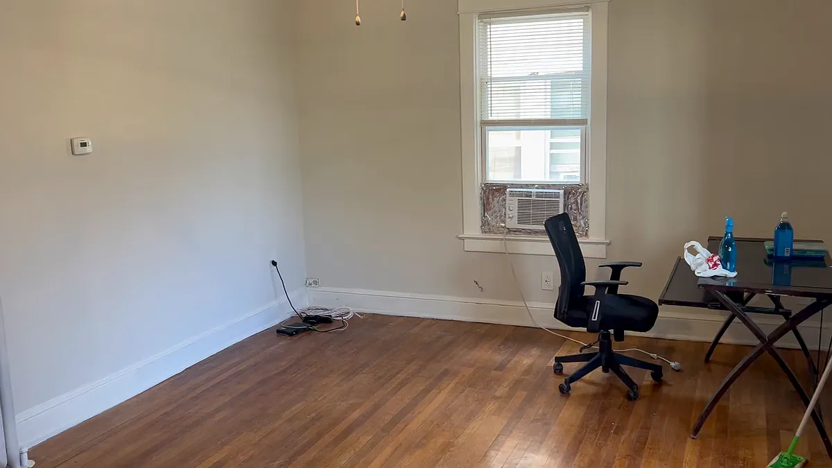 Building Photo - 4317 River Rd NW #2