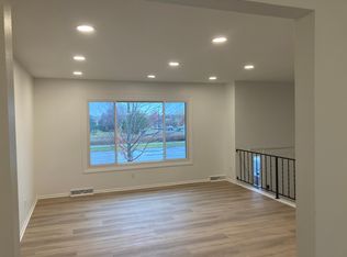 431 N Thompson Rd, Sun Prairie, WI 53590