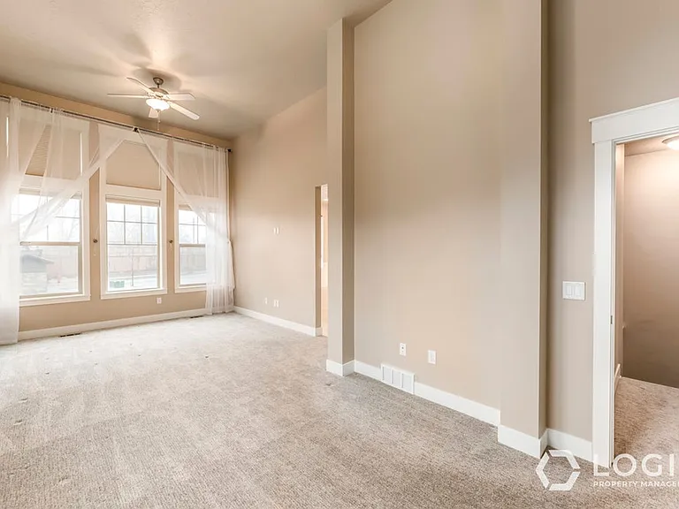 10408 S Beetdigger Blvd — Photo 13