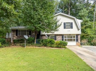 1085 Deleon Dr, Clarkston, GA 30021