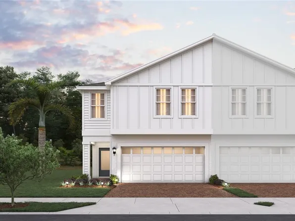 203 Glass Onion Dr, Howey In The Hills, FL 34737