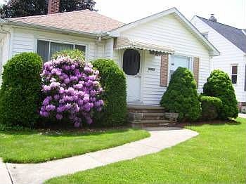 1st image of 10700 Raymond Ave