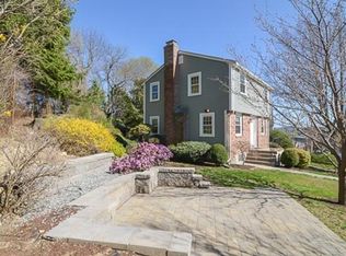 65 Oakley Rd, Watertown, MA 02472
