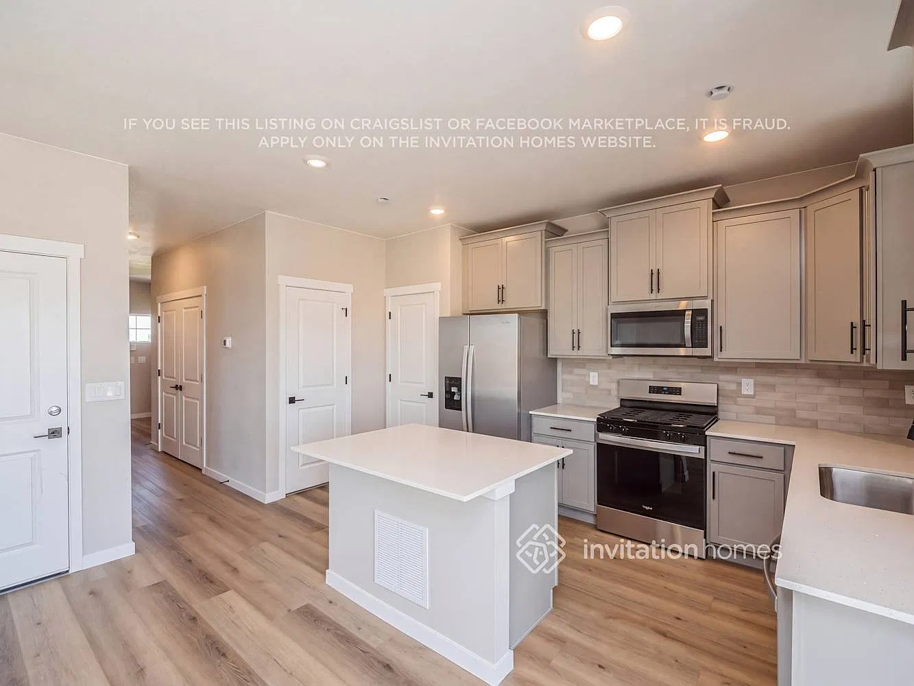 9351 Yampa St Commerce City, CO 80022 — Photo 3