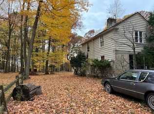 568 Parkside Blvd S, Cleveland, OH 44143