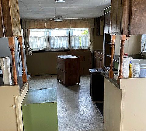 2nd image of 20 Scotty Dr
