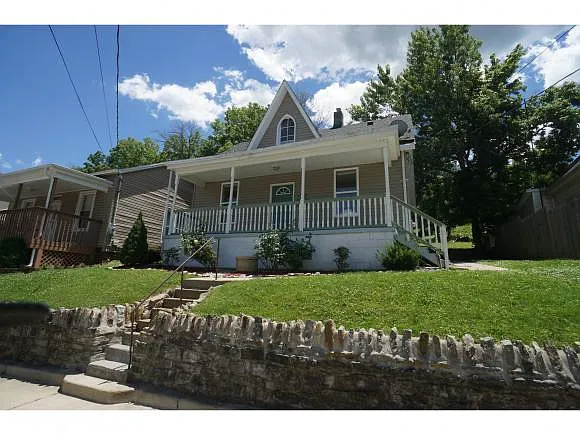 113 W Conwell St photo 1